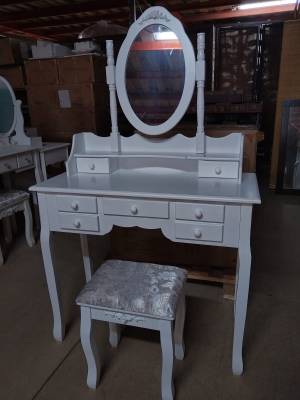 Туалетный столик S023 Туалетный столик S023