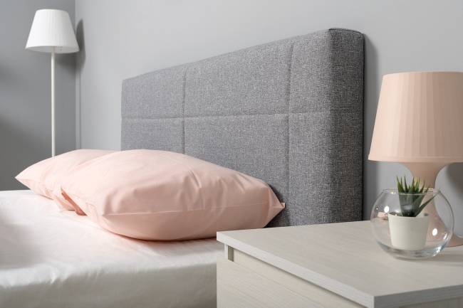 Двуспальная кровать с мягкой спинкой с основанием и двумя тумбочками Ника цвет ясень анкор светлый