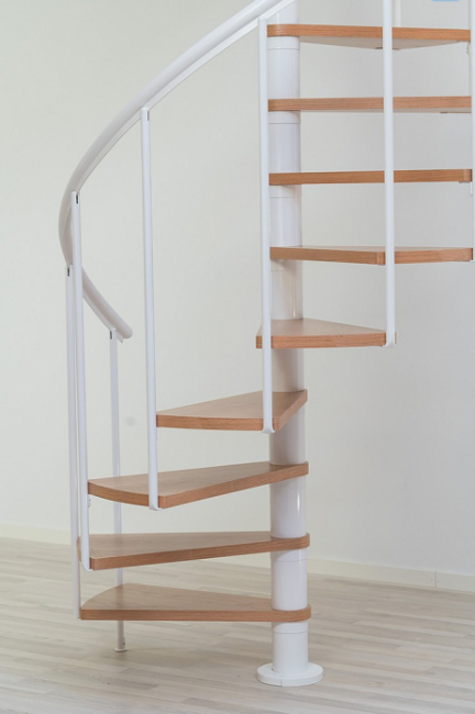 Винтовая лестница Montreal Classic d160 Винтовая лестница Montreal Classic d160