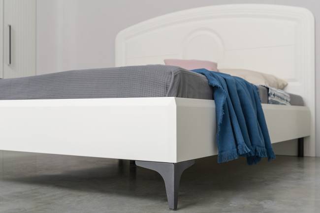 Кровать 1600 с ортопедическим основанием Валенсия и две тумбочки цвет белый шагрень