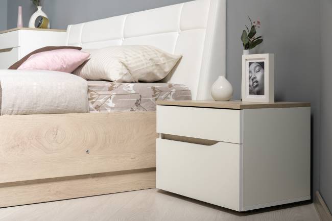 Комплект мебели Муссон № 19 в Вашу спальню цвет белый/чёрный/дуб эндгрейн элегантный/кожзам белый Комплект мебели Муссон № 19 в Вашу спальню цвет белый/чёрный/дуб эндгрейн элегантный/кожзам белый